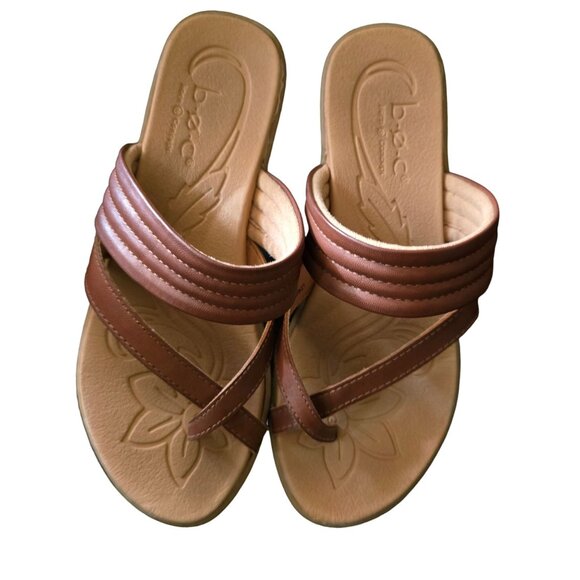 B.O.C. Womens Sandals Size 7.5 Tan Brown Faux Leather Comfortable Slides - Picture 2 of 9